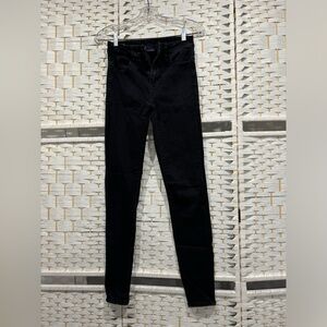 American Eagle Outfitters Skinny Jeans (Size 2 Long)